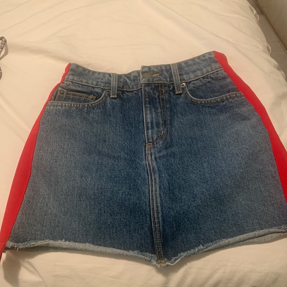 Denim skirt - Picture 1 of 1